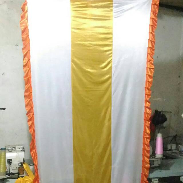 Tiang tirai tenda 2